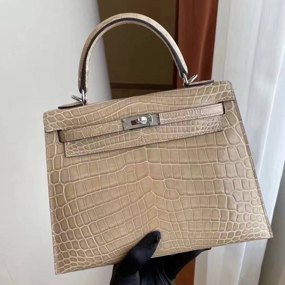 Hermes Kelly 28CM Shiny Crocodile Niloticus PHW