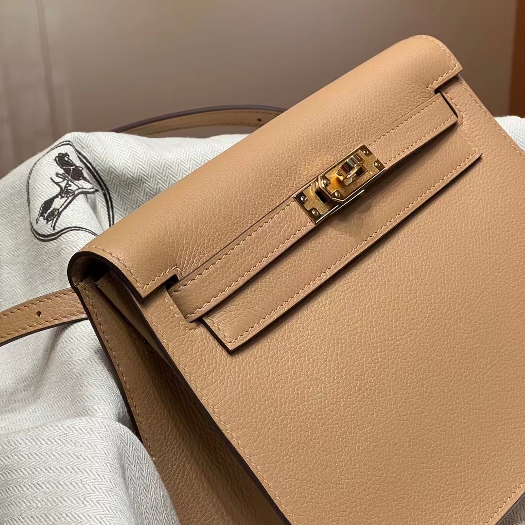 HERMES Kellydanse 22cm Evercolor Trench S2 Gold Hardware HandMade