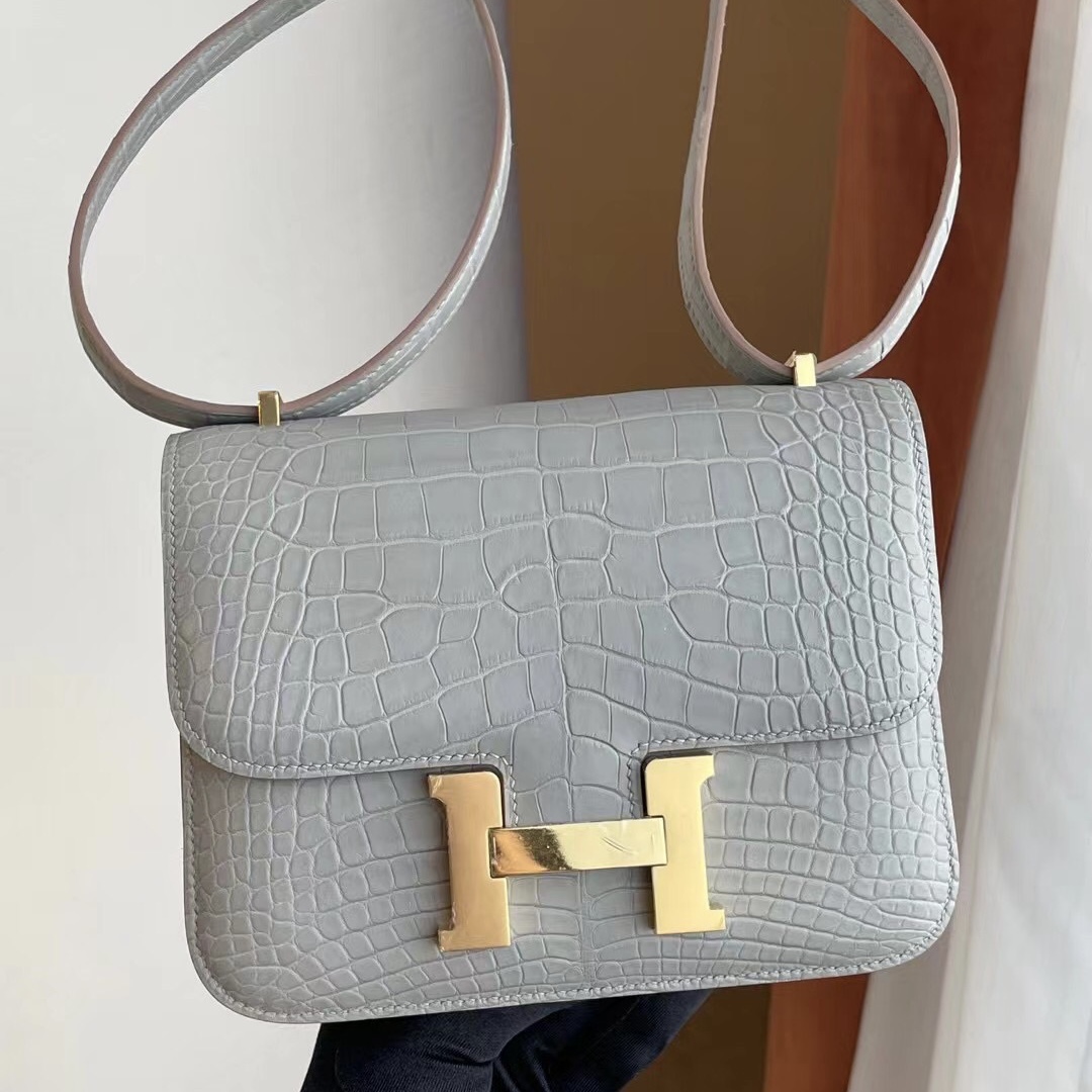Hermes Constance 18CM 80 Gris Perle Matte Alligator Crocodile