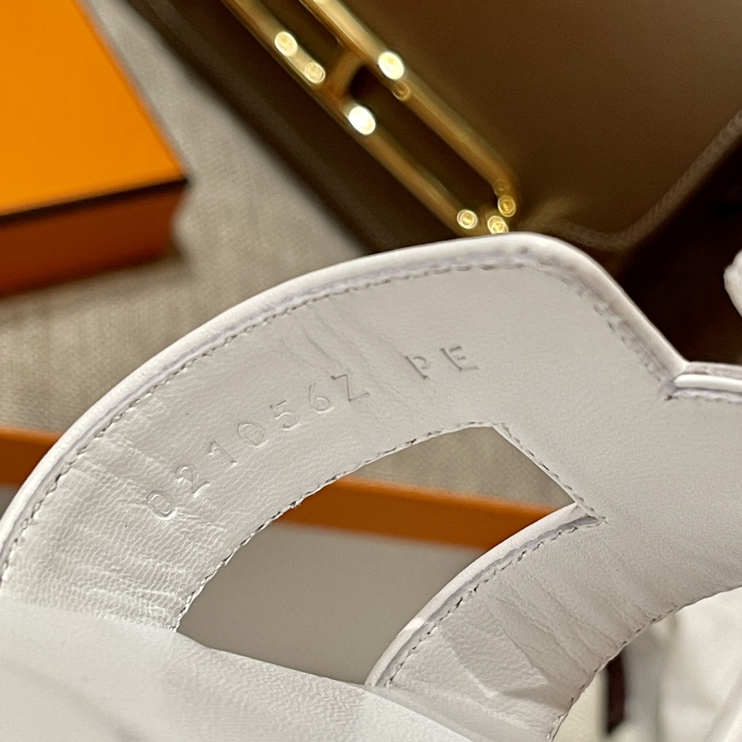 HERMES Sandals New Slippers Handmade Italian lamb sole 10 days of shipment 01 Blanc