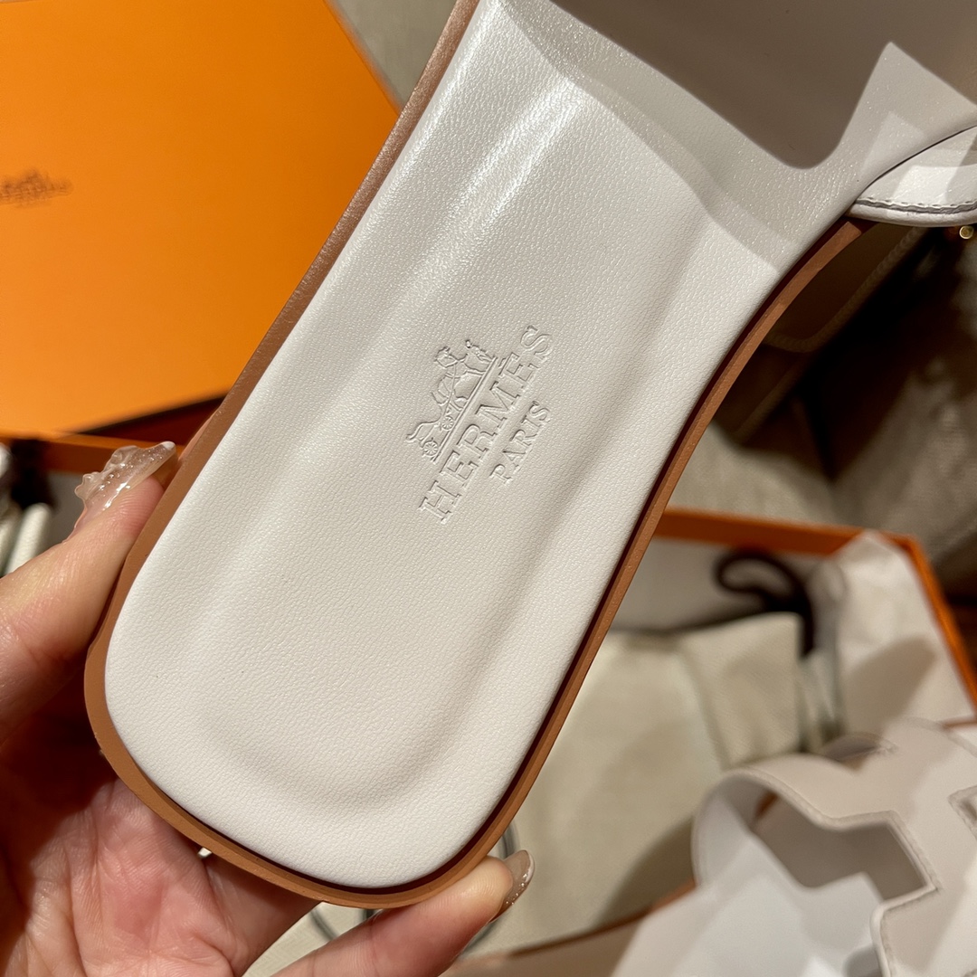 HERMES Sandals New Slippers Handmade Italian lamb sole 10 days of shipment 01 Blanc