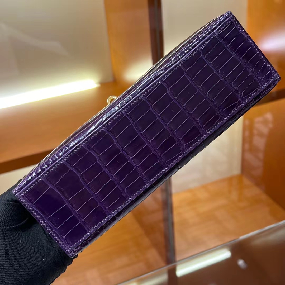 HERMES Kelly pochetto 22cm 9G Amethyste Alligator GOLD Hardware HandMade