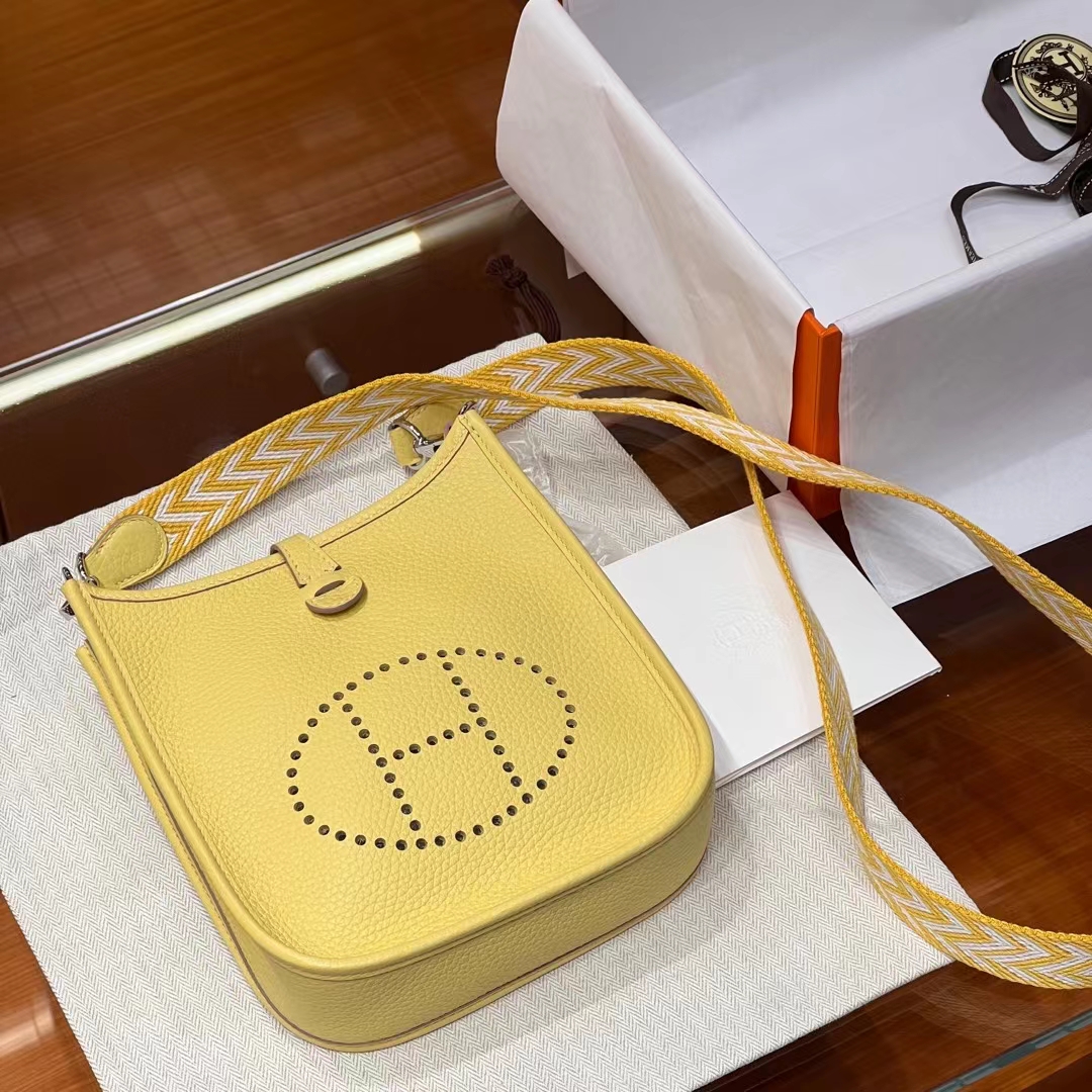 HERMES Mini Evelyne 1Z Full handmade Evelyne Fatory 17x18x5.5cm