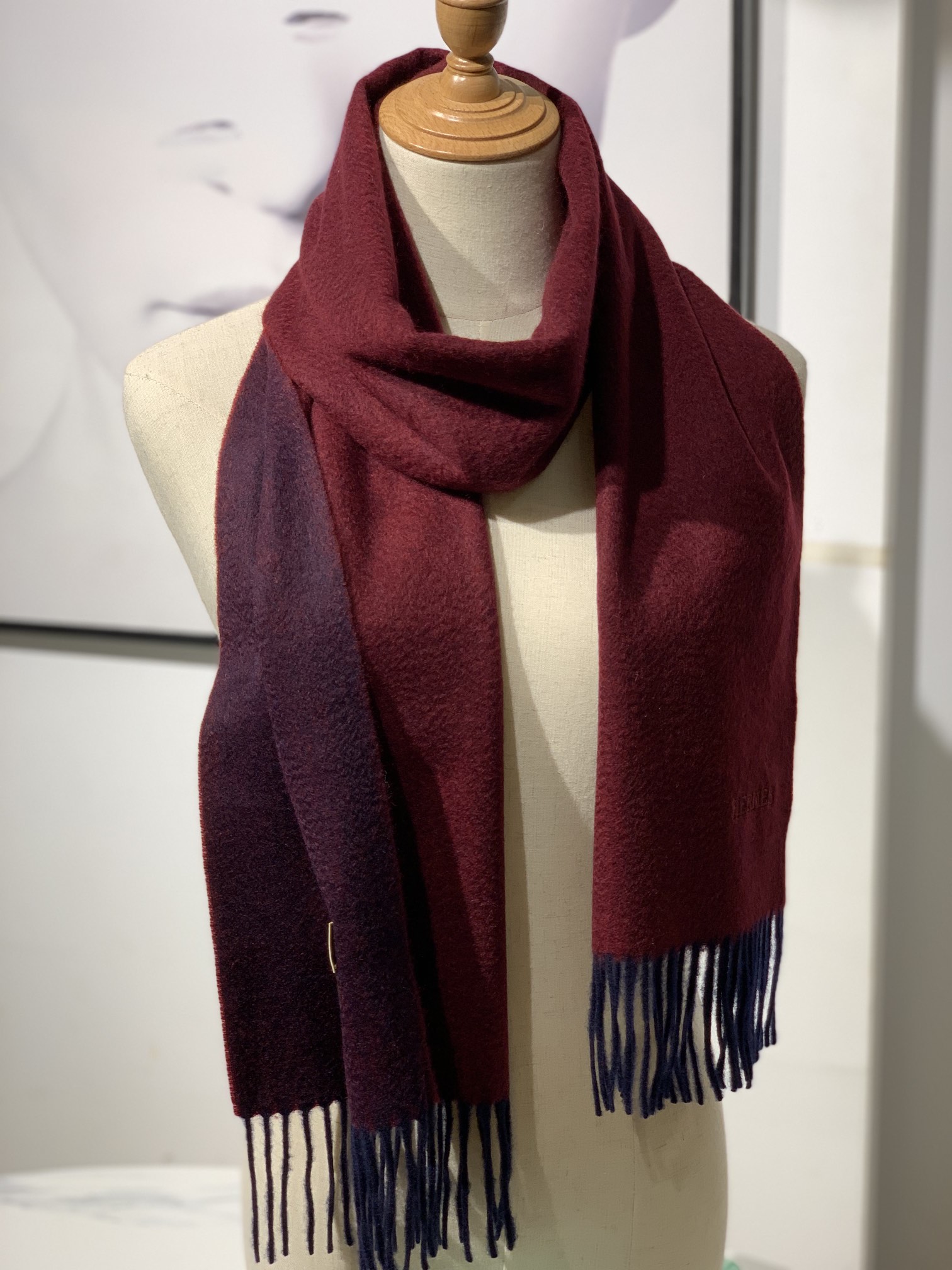 HERMES Cashmere Scarf F5 Bourgogne Fatory 30*180cm