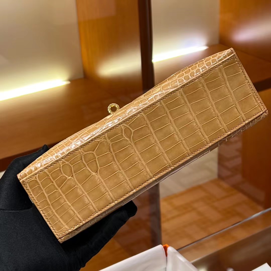 HERMES Kelly pochetto 22cm 1i Alligator GOLD Hardware HandMade