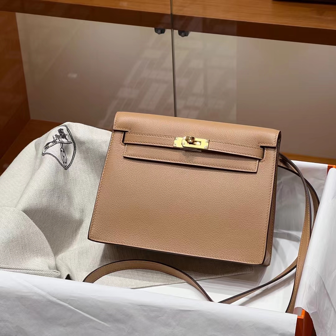 HERMES Kellydanse 22cm Evercolor Trench S2 Gold Hardware HandMade
