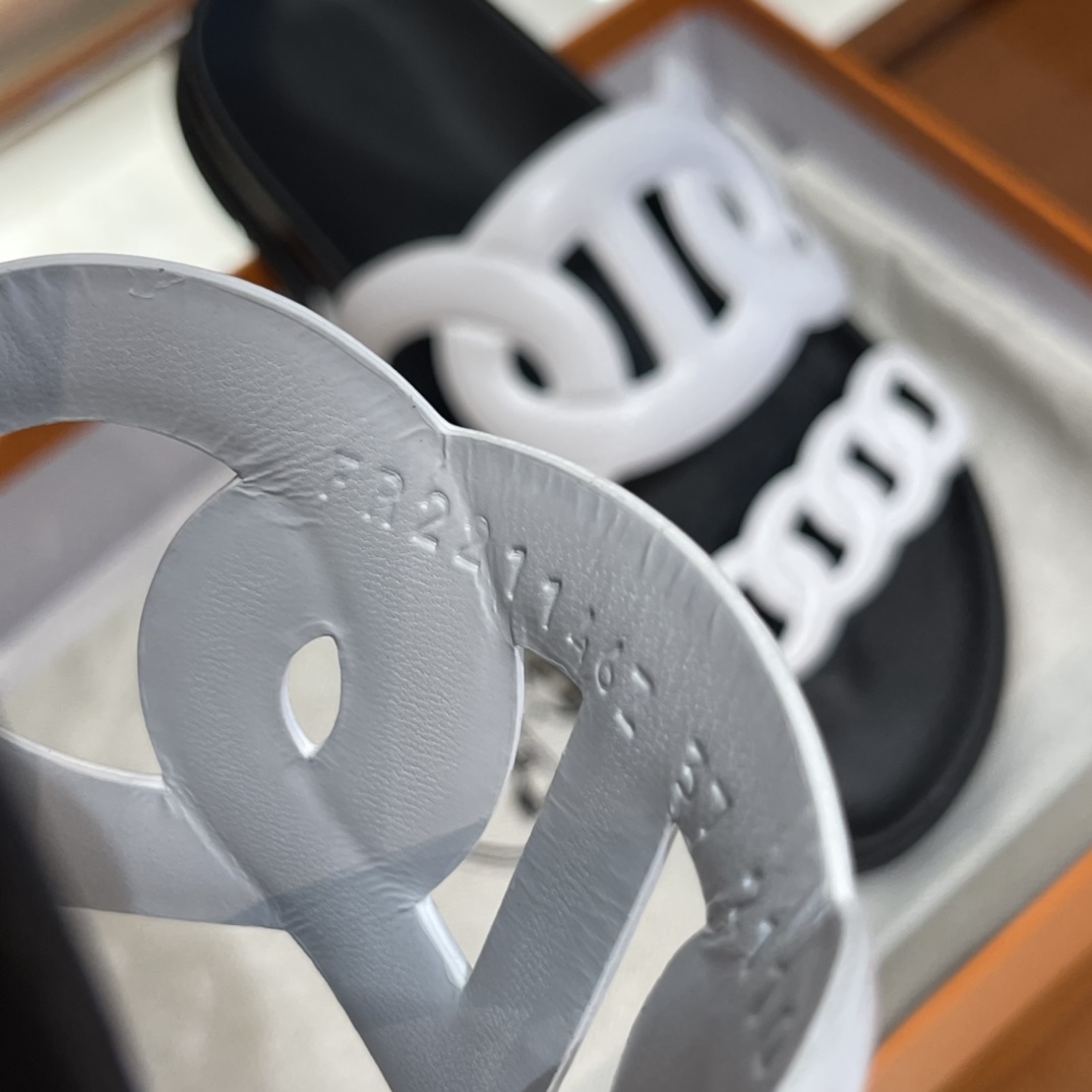 HERMES Extra  Sandals New Slippers Handmade Italian lamb sole 10 days of shipment 01 Blanc