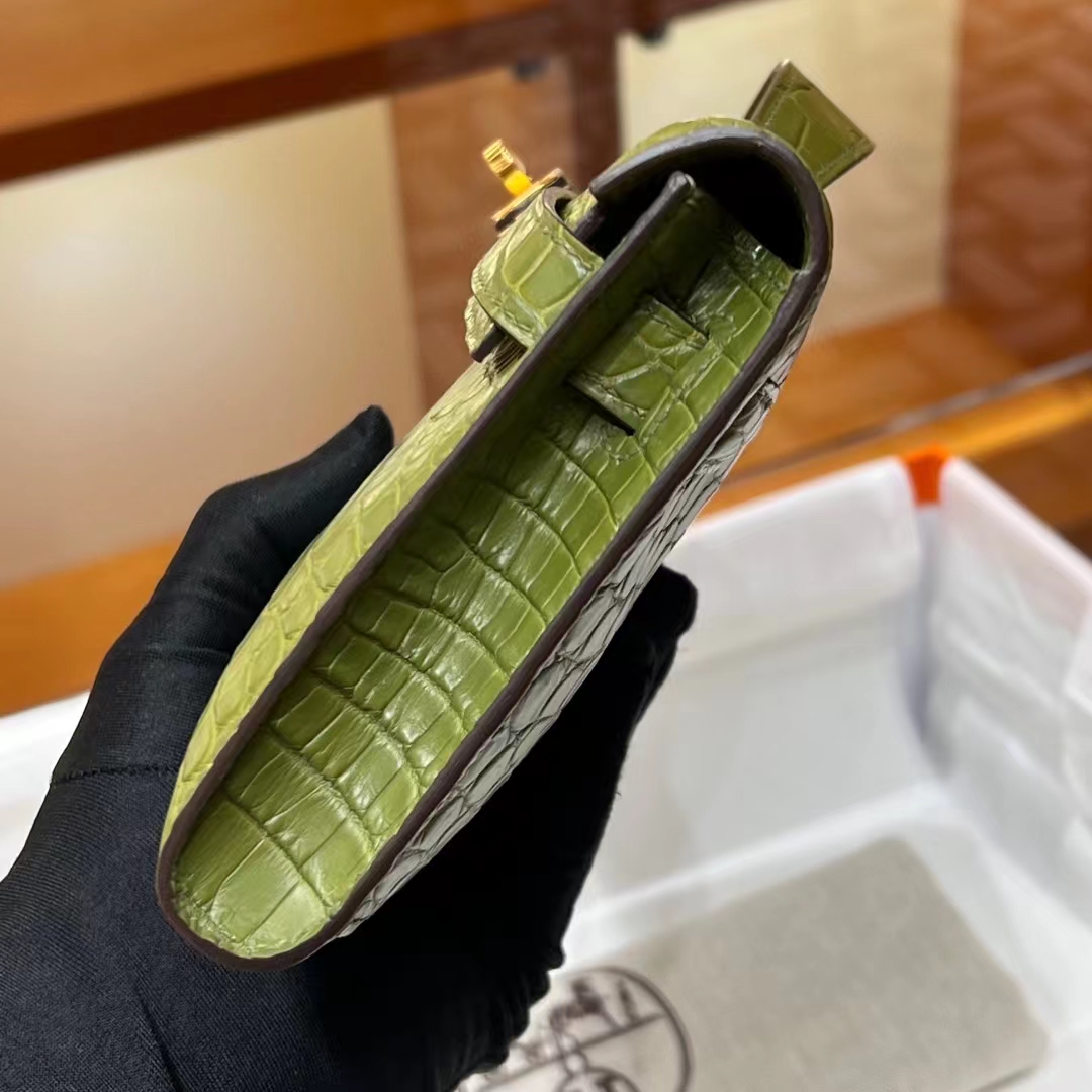 HERMES Kelly Cut 31cm G8 Vert Maquis  Niloticus Full handmade Fatory