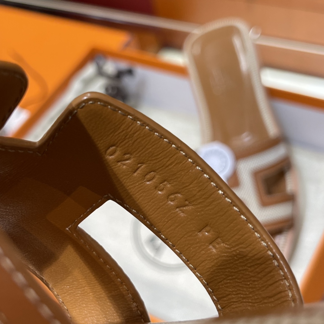 HERMES  Sandals New Slippers Handmade Italian lamb sole 10 days of shipment CK37