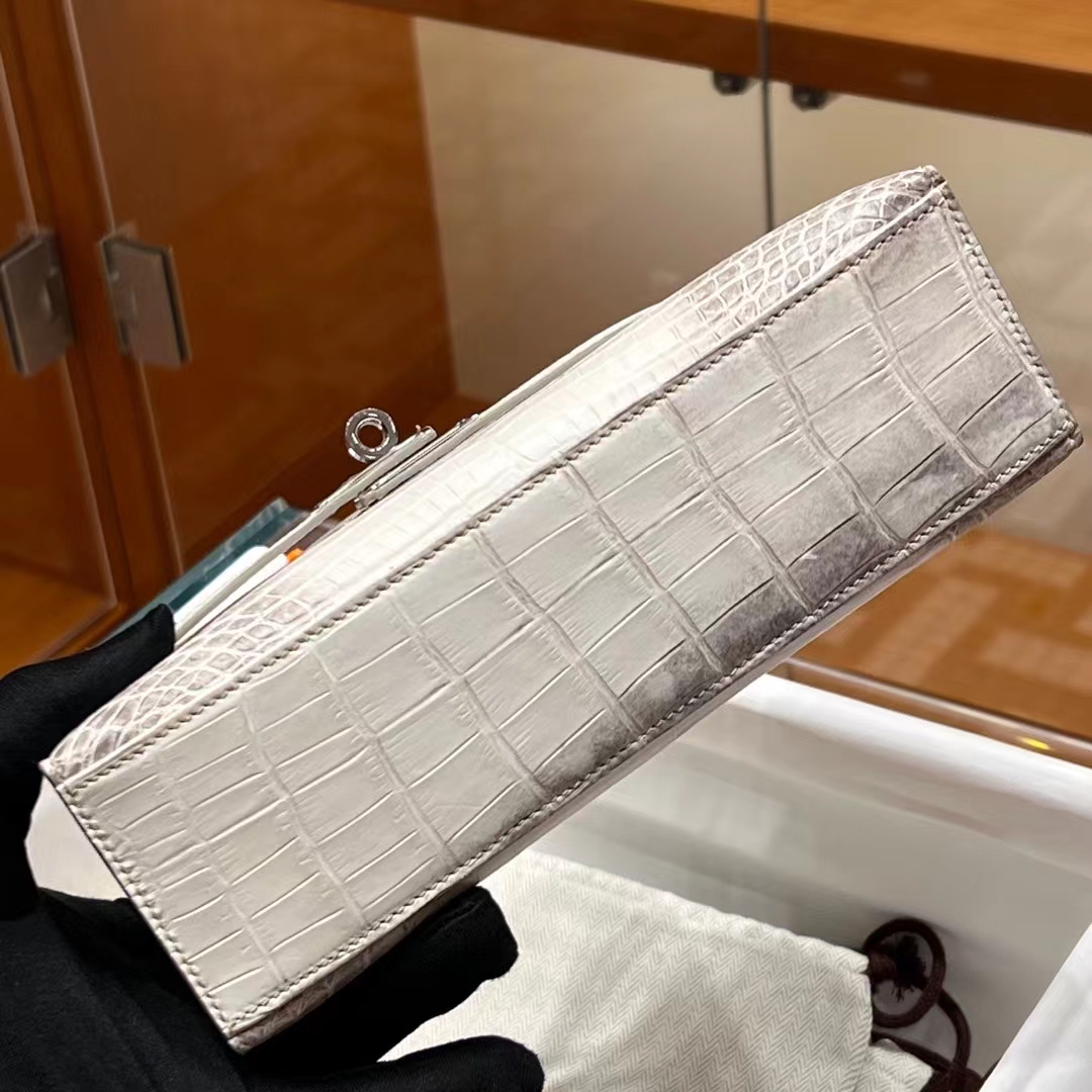 HERMES Kelly pochetto 22cm  1 Himalaya Alligator Silvery Hardware HandMade