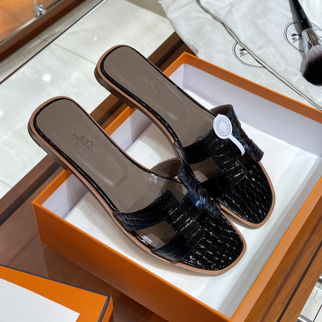 HERMES Alligator Sandals New Slippers Handmade Italian lamb sole 10 days of shipment 89 Nior